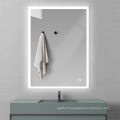 Miroir de vanité de salle de bain éclairé